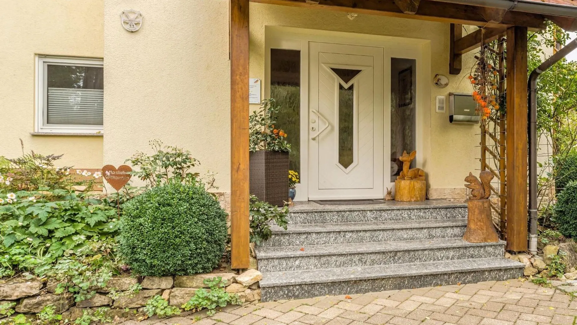 Cozy Apartment In Marktrodach With Sauna Kronach