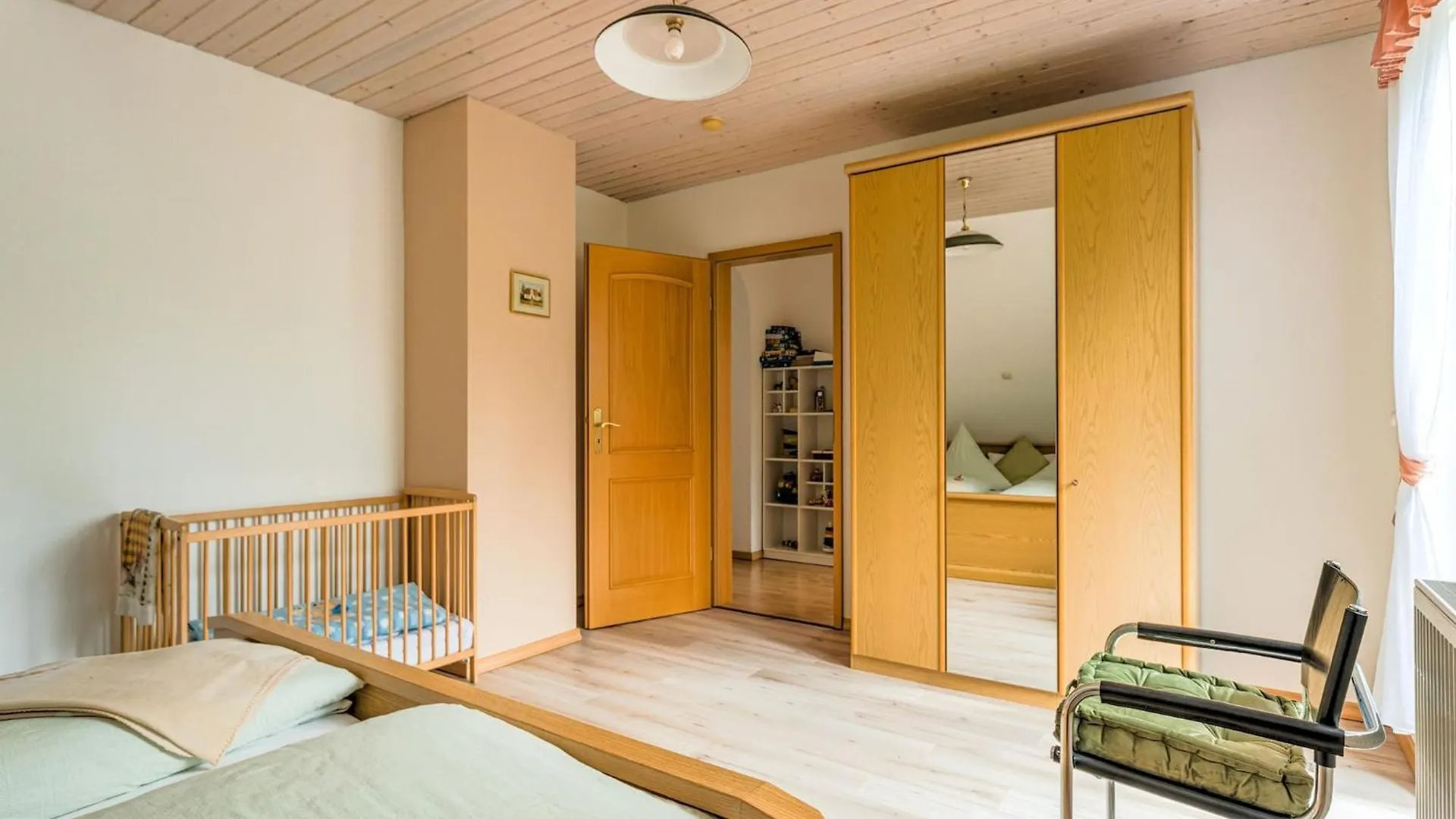 Cozy Apartment In Marktrodach With Sauna Kronach