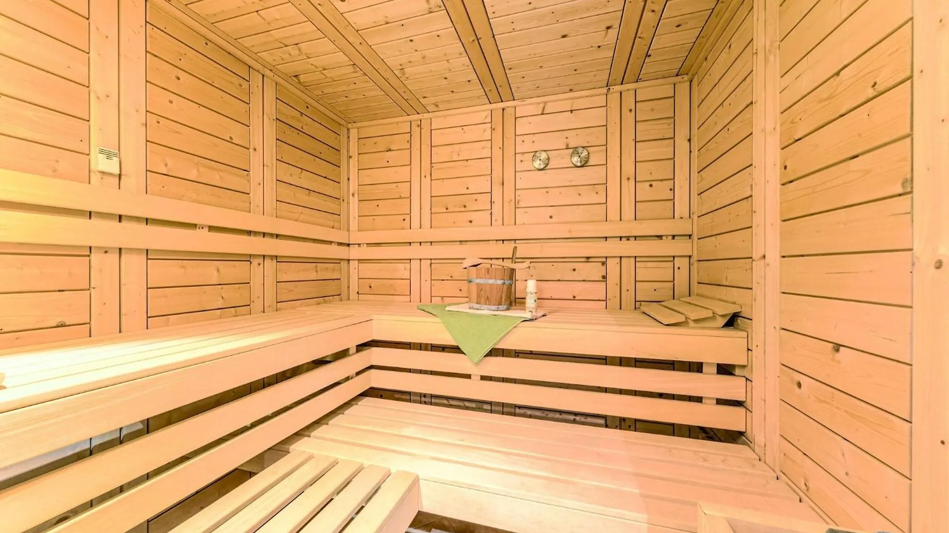 Cozy Apartment In Marktrodach With Sauna Kronach